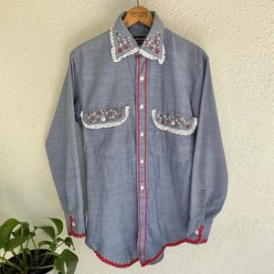 Vintage western daisy woven chambray